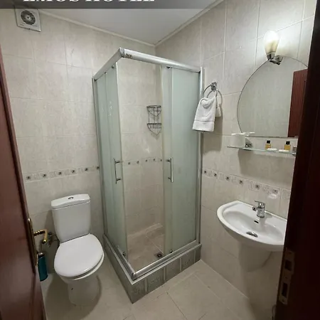 Hotel Emos 3*