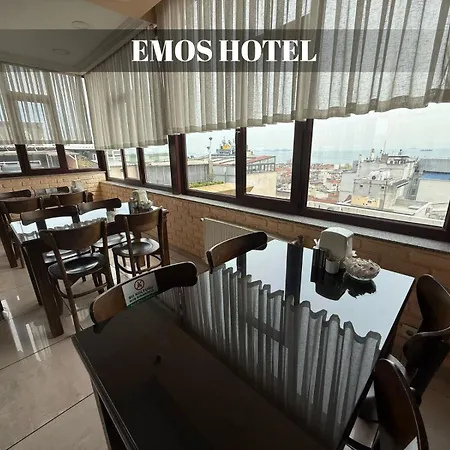 Hotel Emos 3*