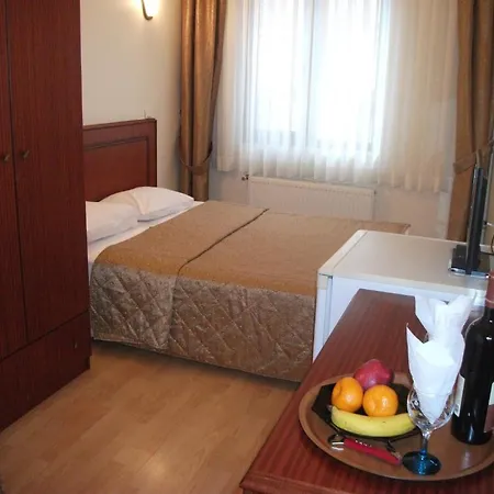 Hotel Emos