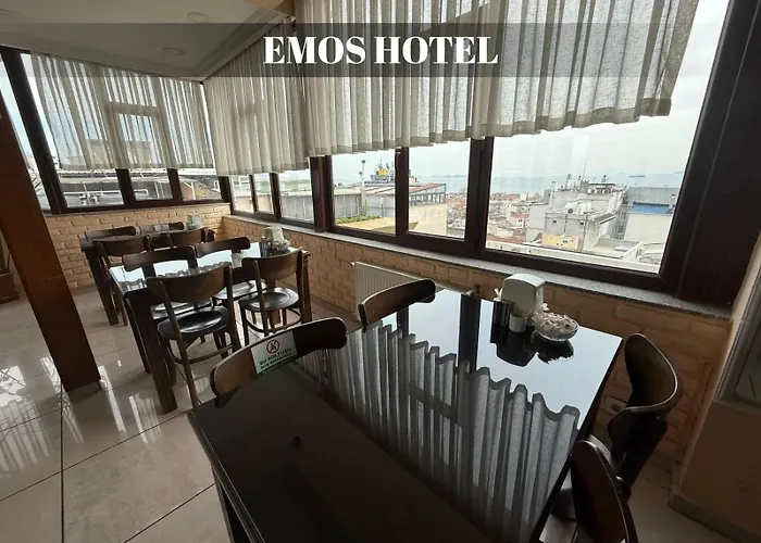 Hotel Emos 3*